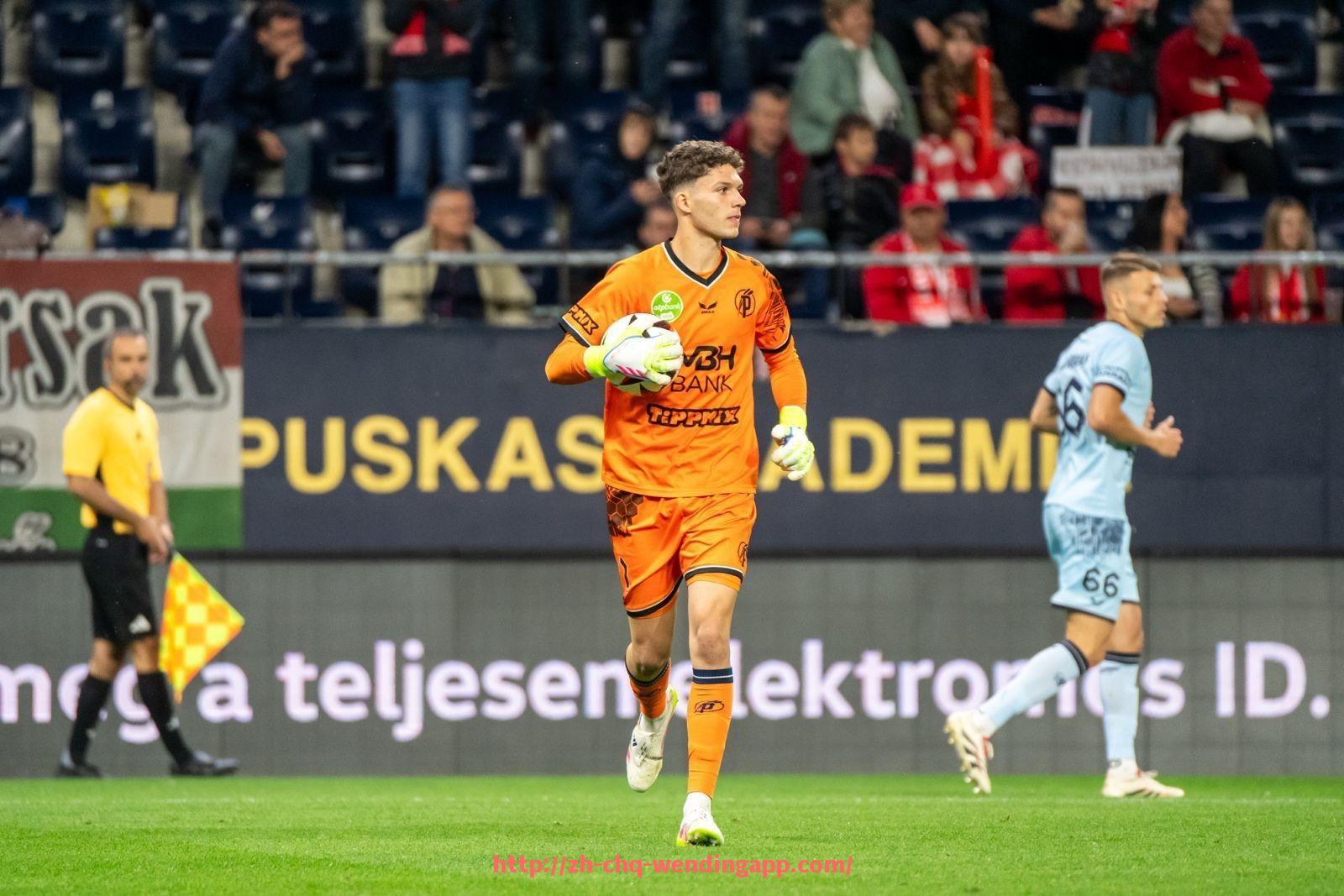 问鼎娱乐官网-法甲赛季全局分析报告：数据支撑下的战术趋势